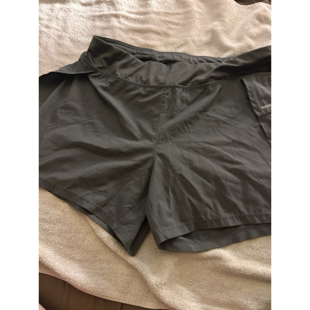 Avia Womens Athletic Shorts Size M Gray Lined Running Workout‎ Activewear